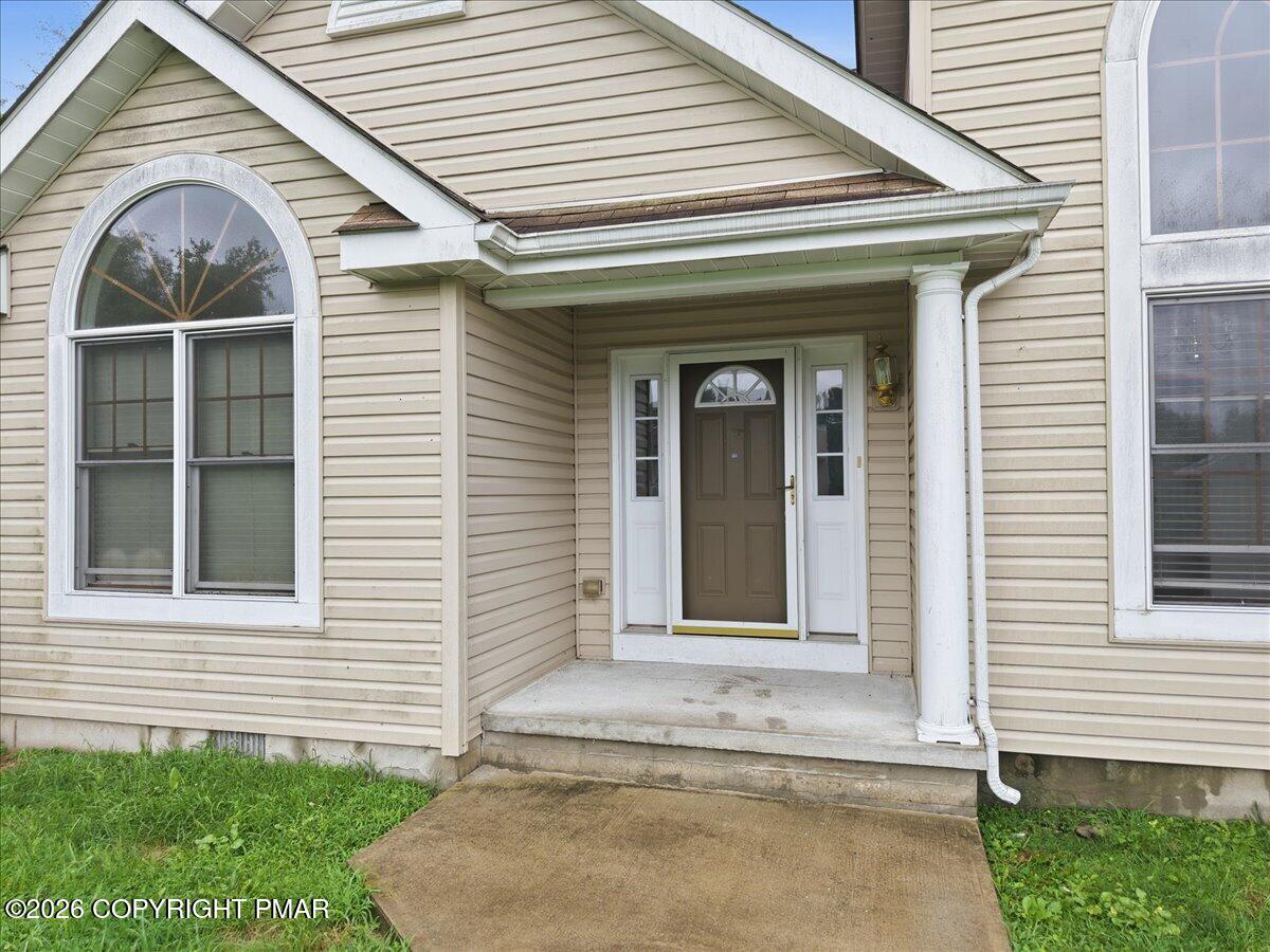 86 Northpark Drive E Property Photo 7