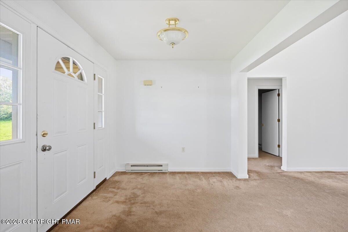 86 Northpark Drive E Property Photo 9