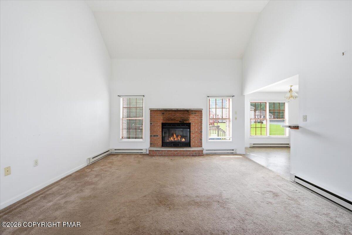 86 Northpark Drive E Property Photo 12