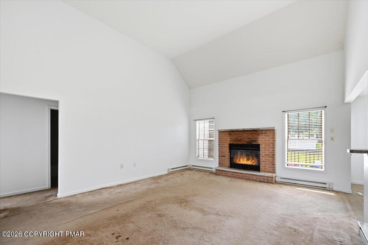 86 Northpark Drive E Property Photo 13