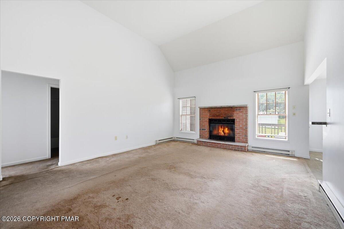 86 Northpark Drive E Property Photo 14