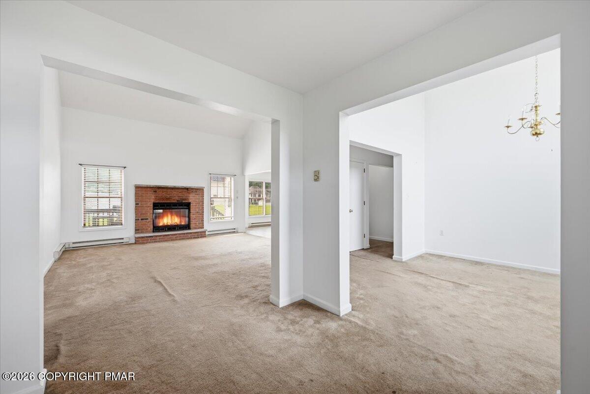 86 Northpark Drive E Property Photo 23