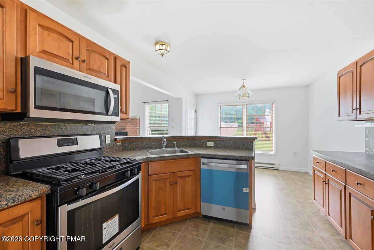 86 Northpark Drive E Property Photo 25