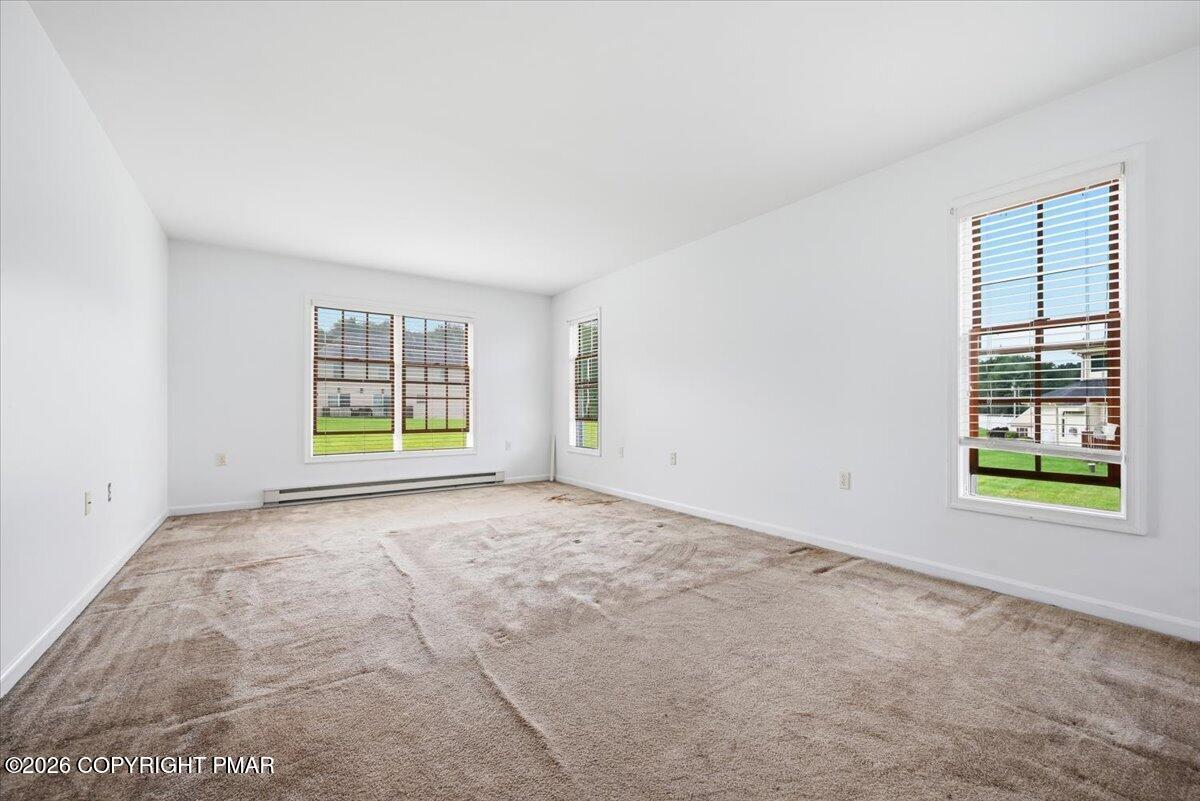 86 Northpark Drive E Property Photo 46