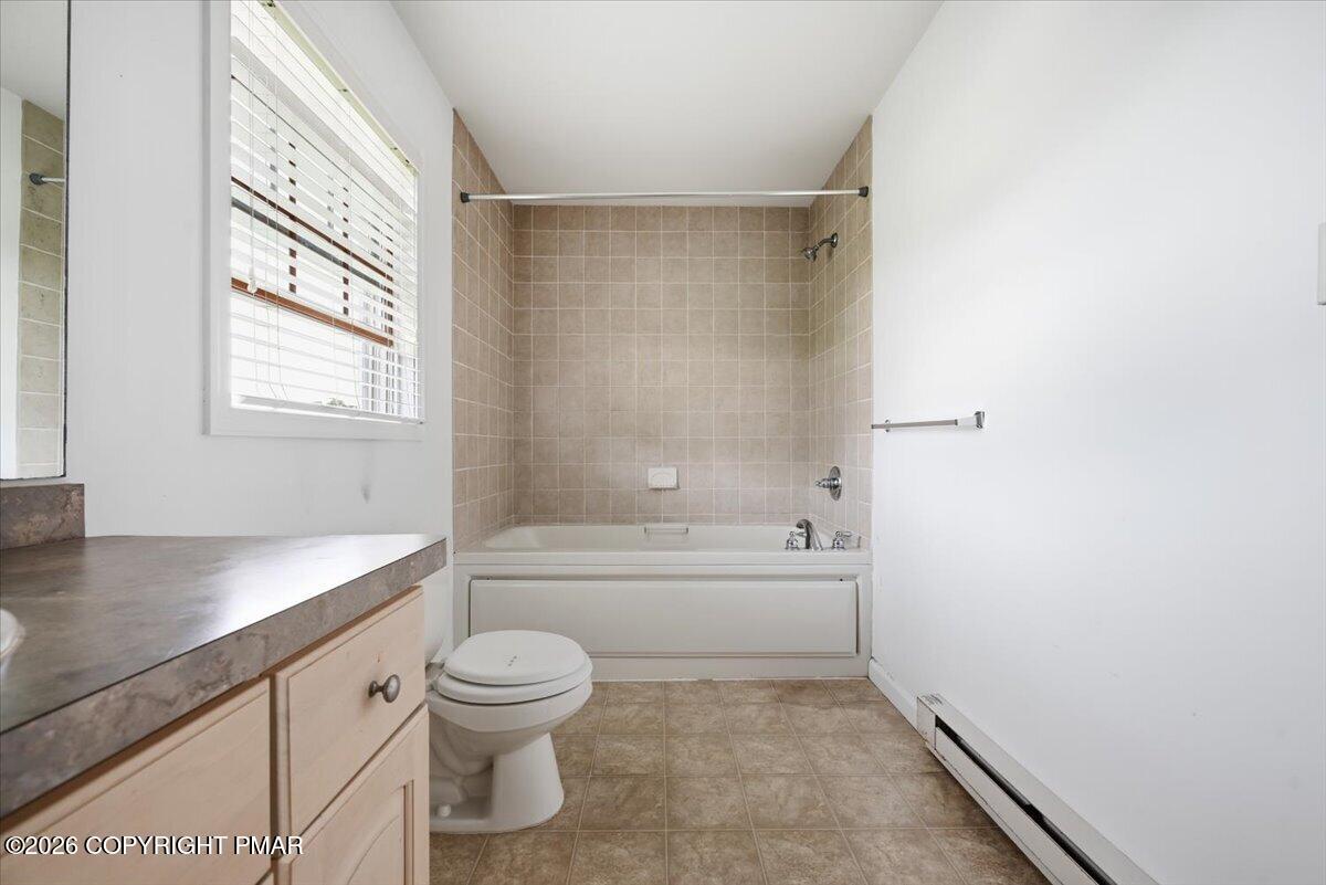 86 Northpark Drive E Property Photo 53