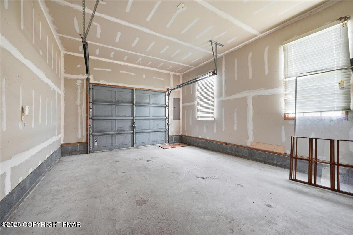 86 Northpark Drive E Property Photo 55