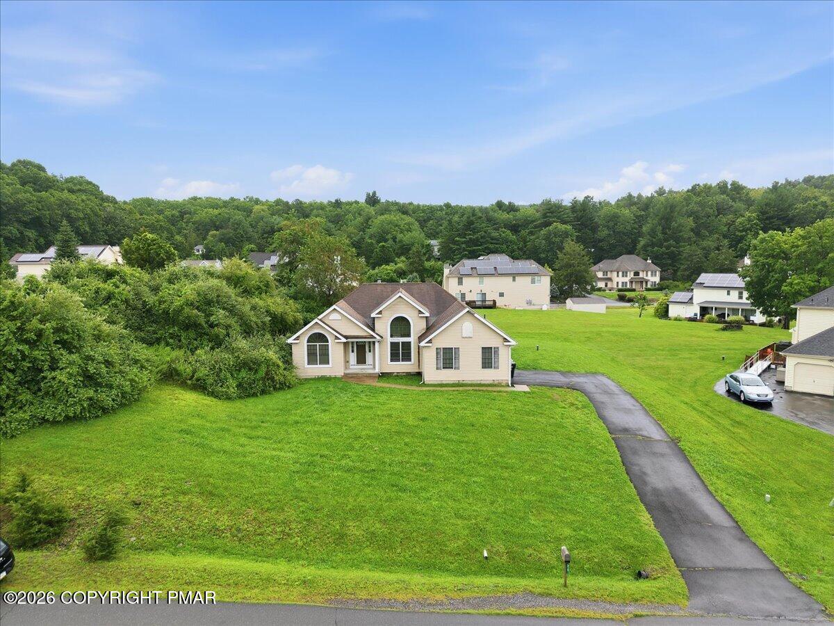 86 Northpark Drive E Property Photo 63