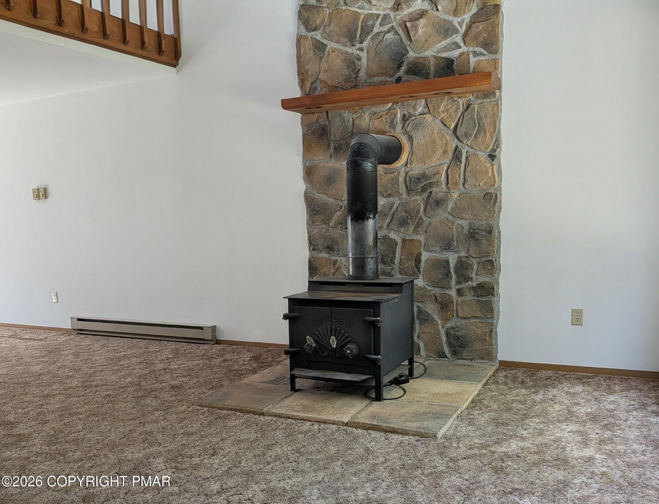 292 Cold Spring Drive Property Photo 5