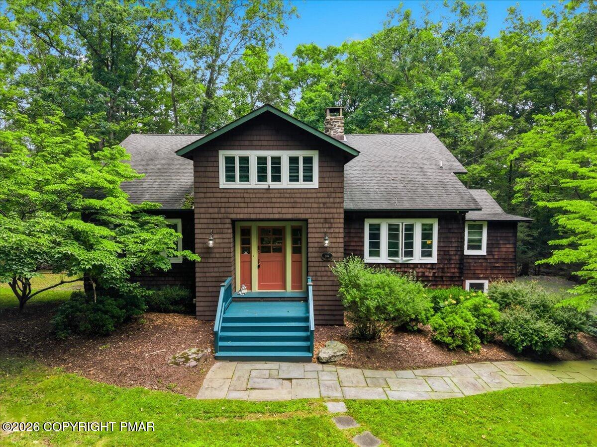 214 Goldenrod Lane Property Photo 2