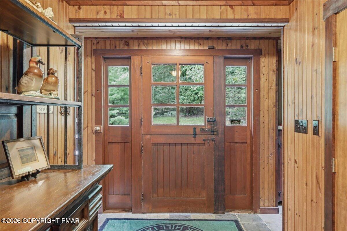214 Goldenrod Lane Property Photo 9