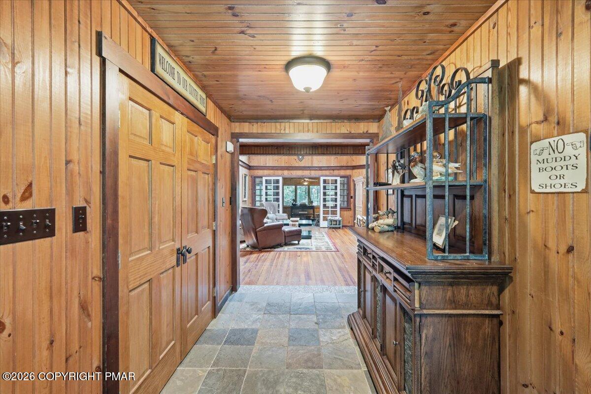 214 Goldenrod Lane Property Photo 10