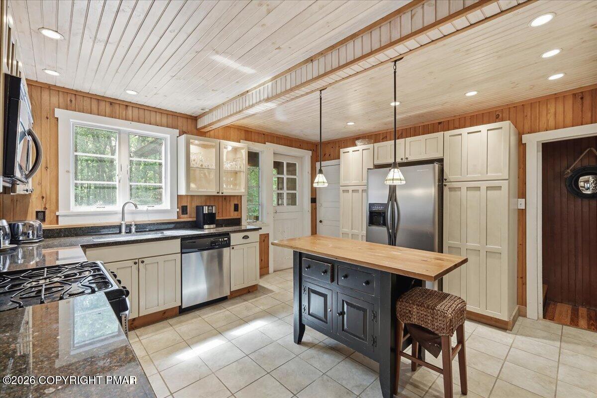 214 Goldenrod Lane Property Photo 15