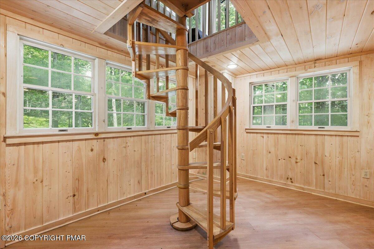 214 Goldenrod Lane Property Photo 49