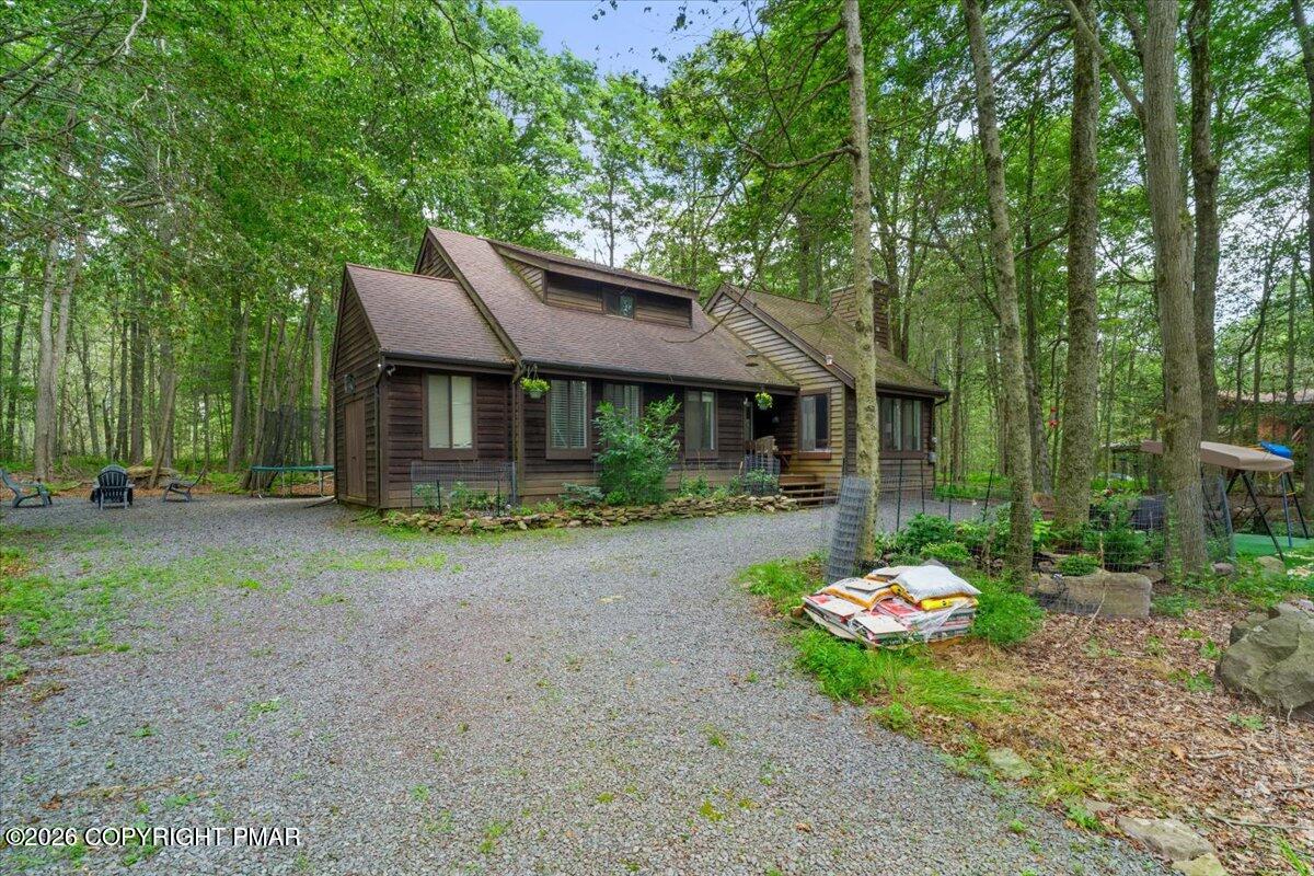 5211 Pioneer Trail Property Photo 1