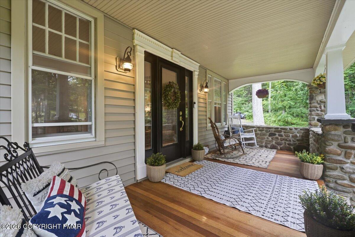 378 Babbling Brook Road Property Photo 12