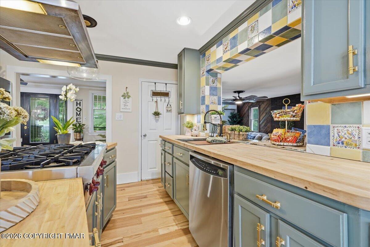 378 Babbling Brook Road Property Photo 30