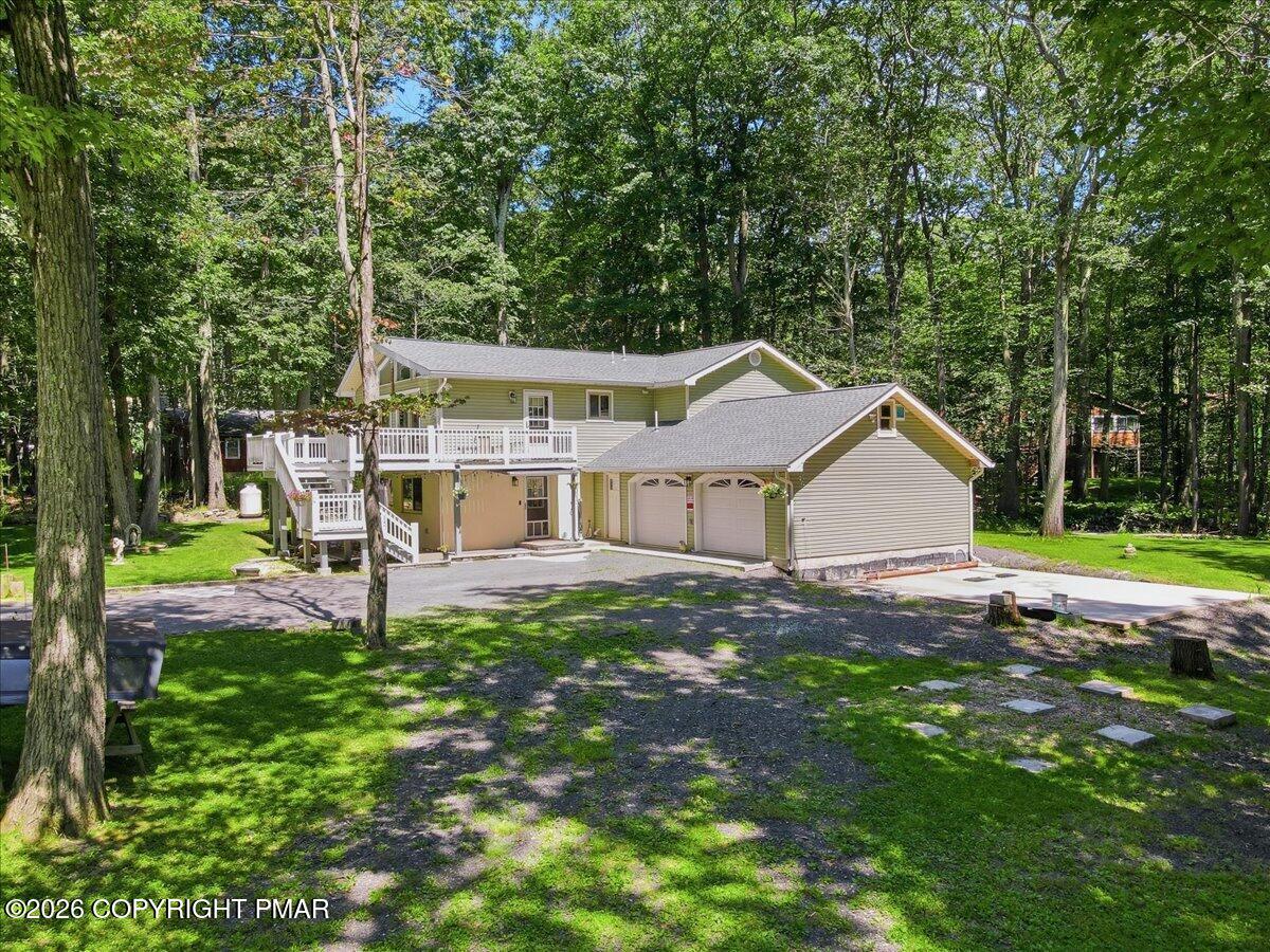 1055 Hunter Drive Property Photo 13