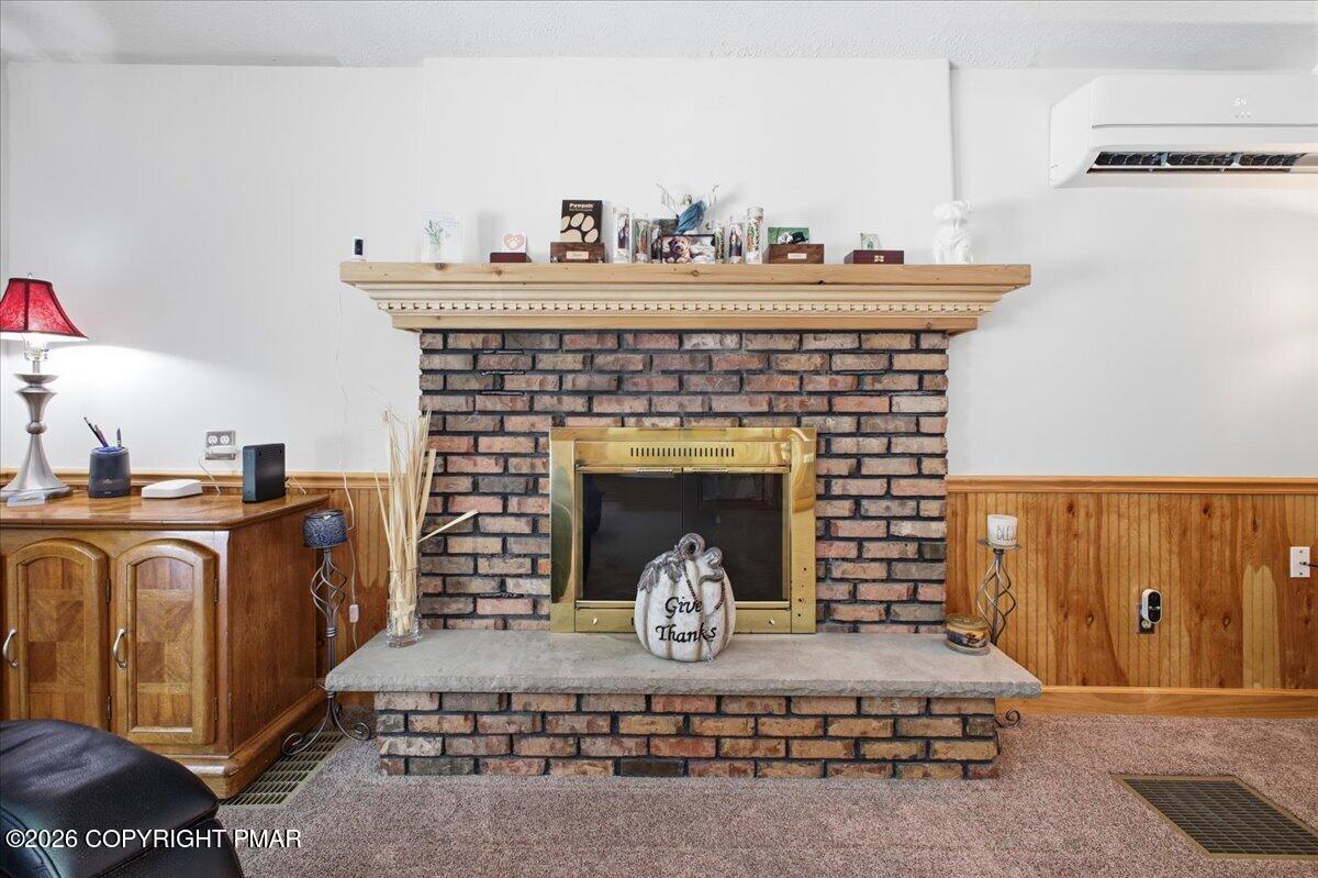 1055 Hunter Drive Property Photo 20
