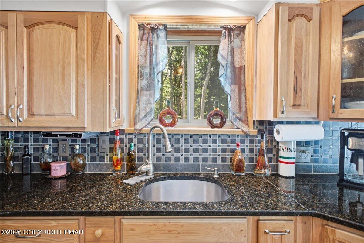 1055 Hunter Drive Property Photo 26