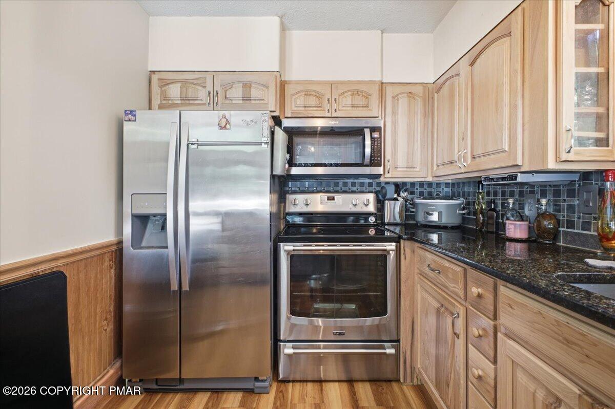 1055 Hunter Drive Property Photo 27