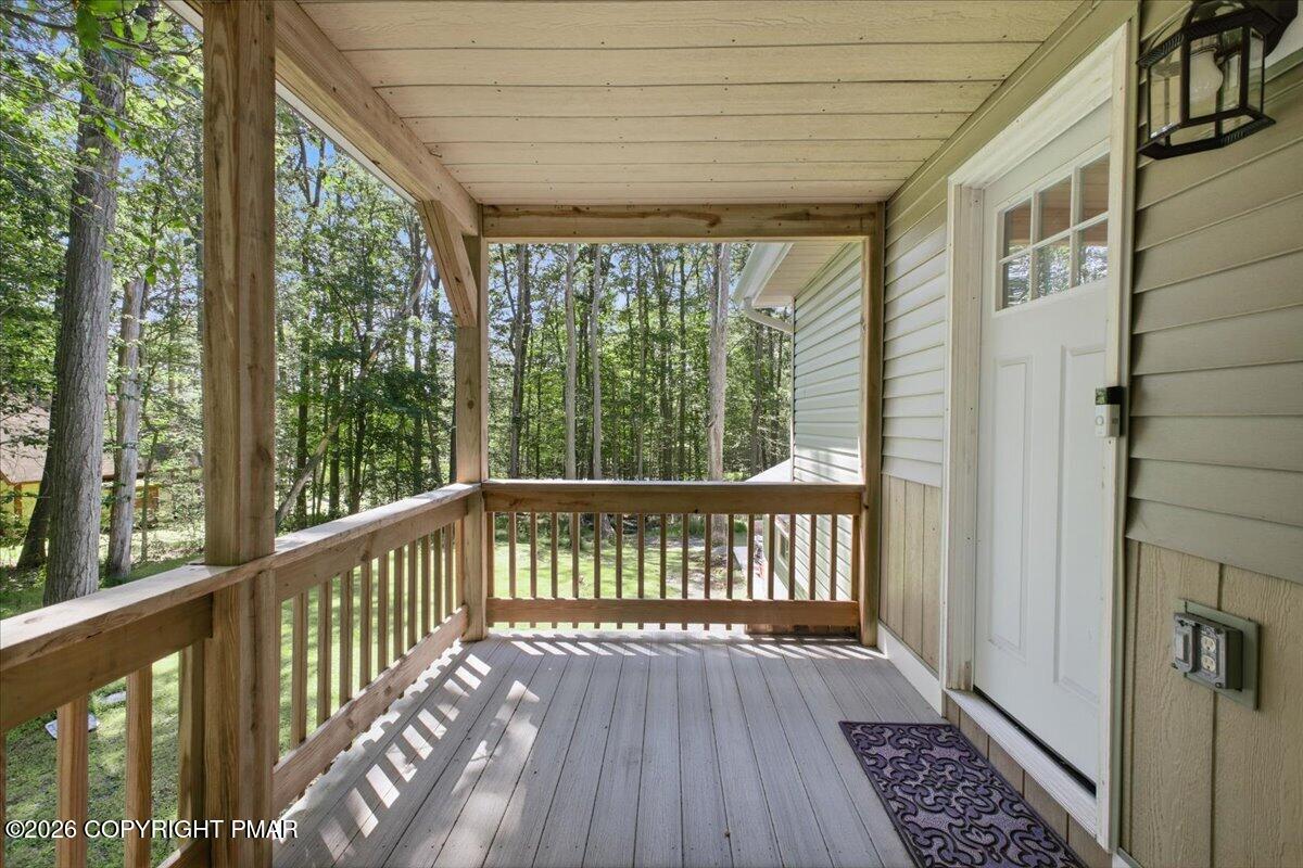 1055 Hunter Drive Property Photo 33