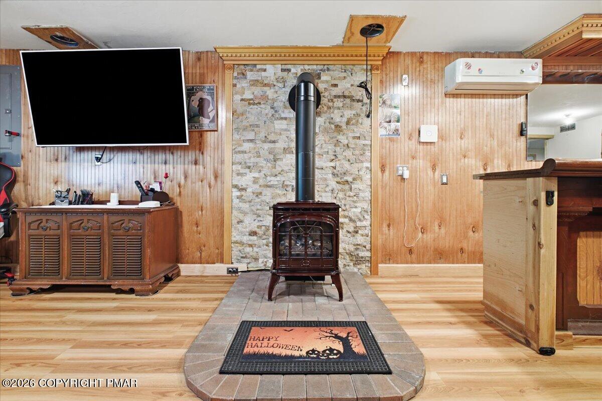 1055 Hunter Drive Property Photo 41