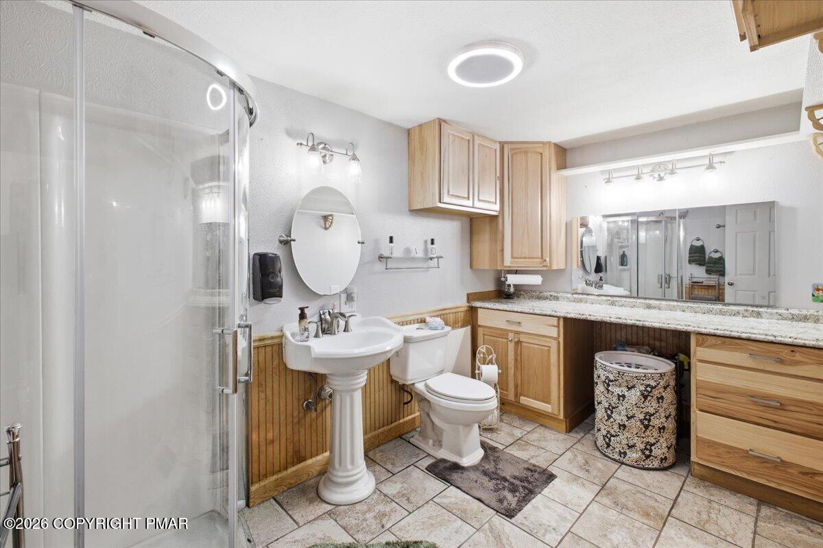 1055 Hunter Drive Property Photo 49