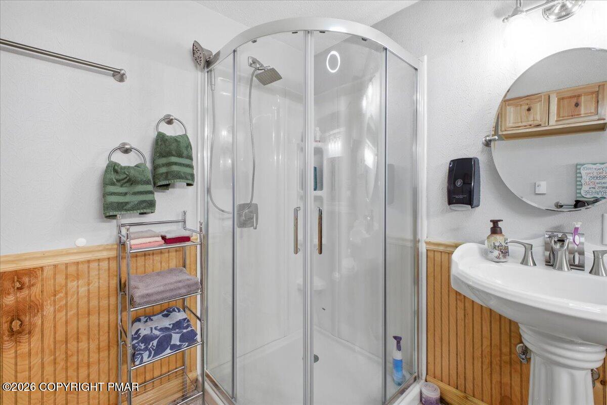 1055 Hunter Drive Property Photo 50