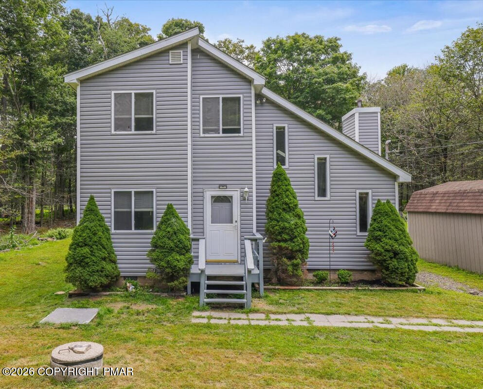 1065 Breezewood Drive Property Photo 1