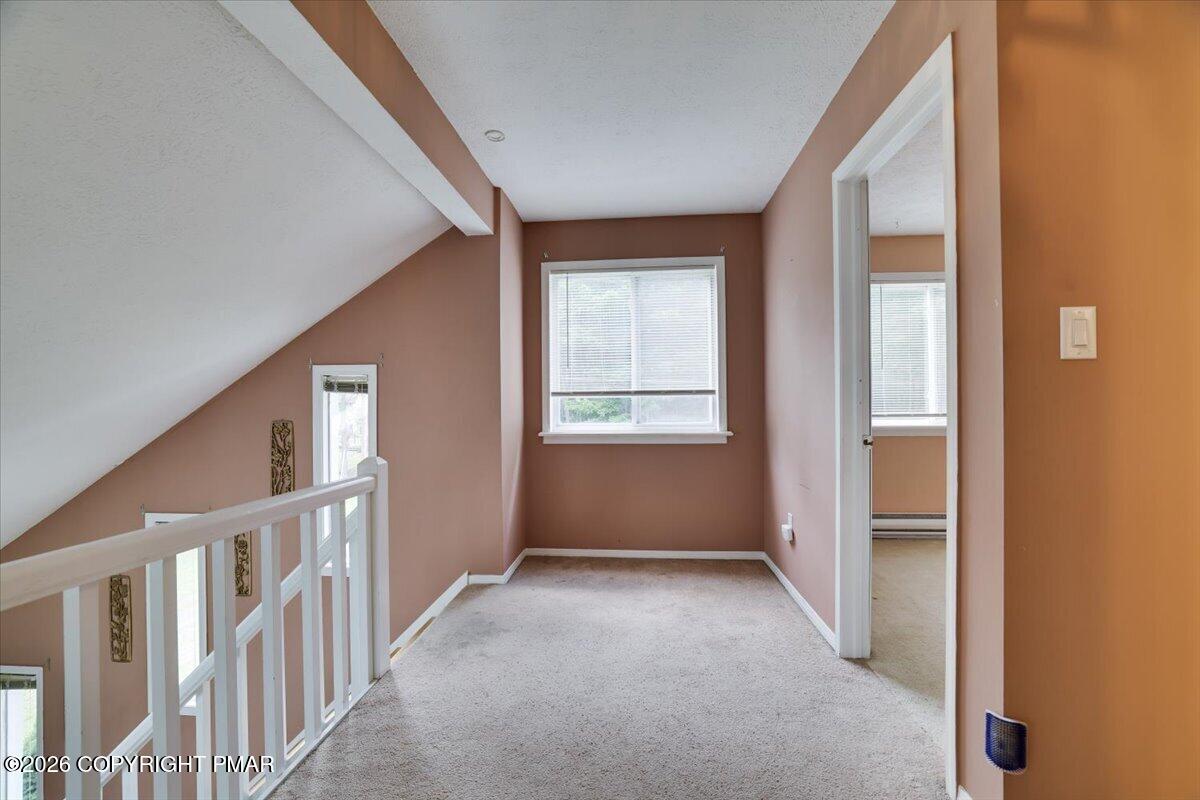 1065 Breezewood Drive Property Photo 25