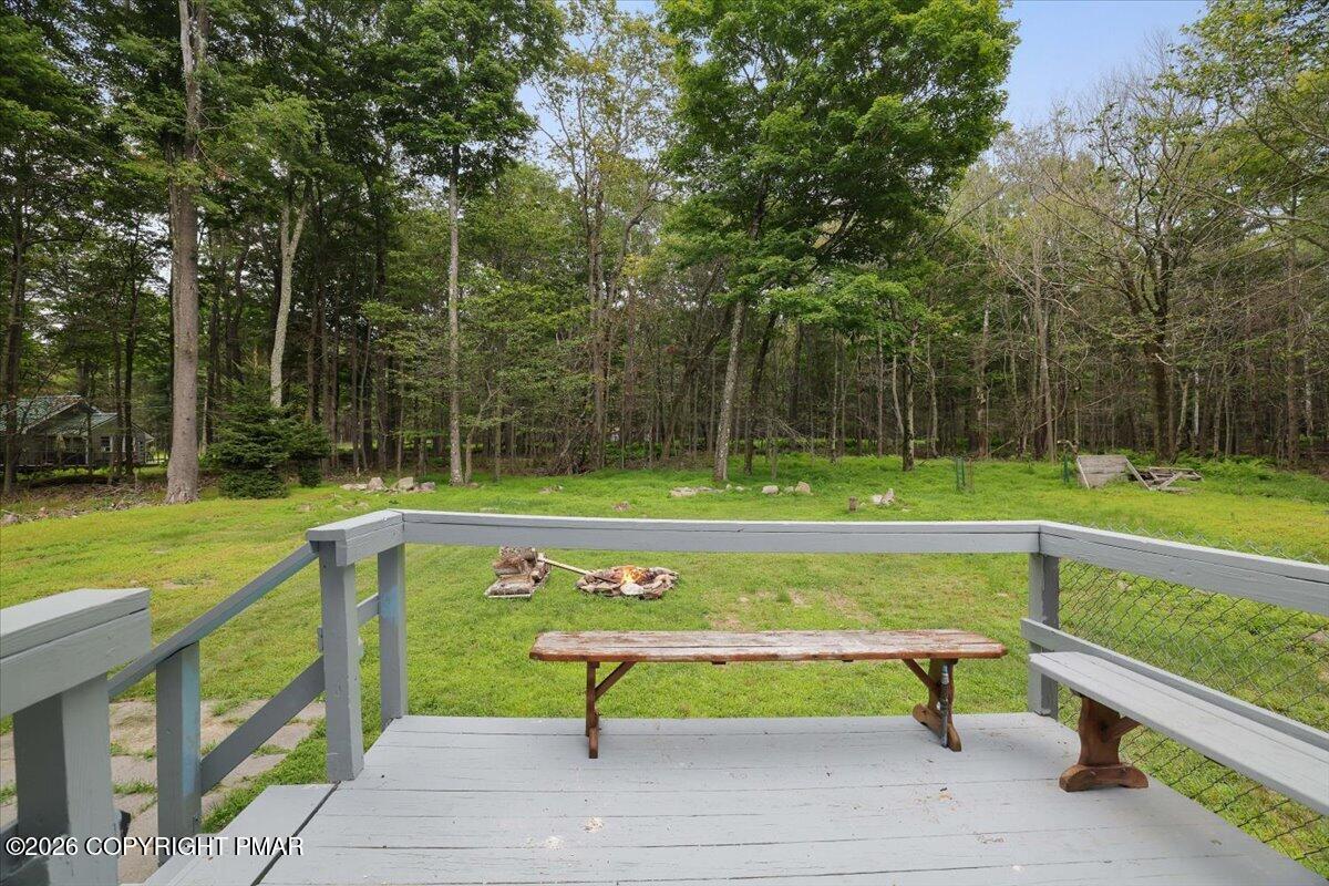1065 Breezewood Drive Property Photo 33