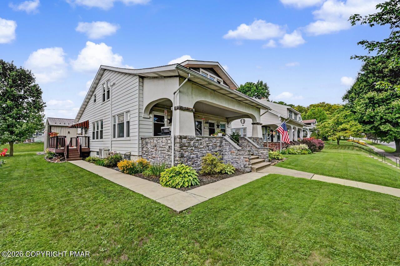 1747 W Union Boulevard Property Photo 4