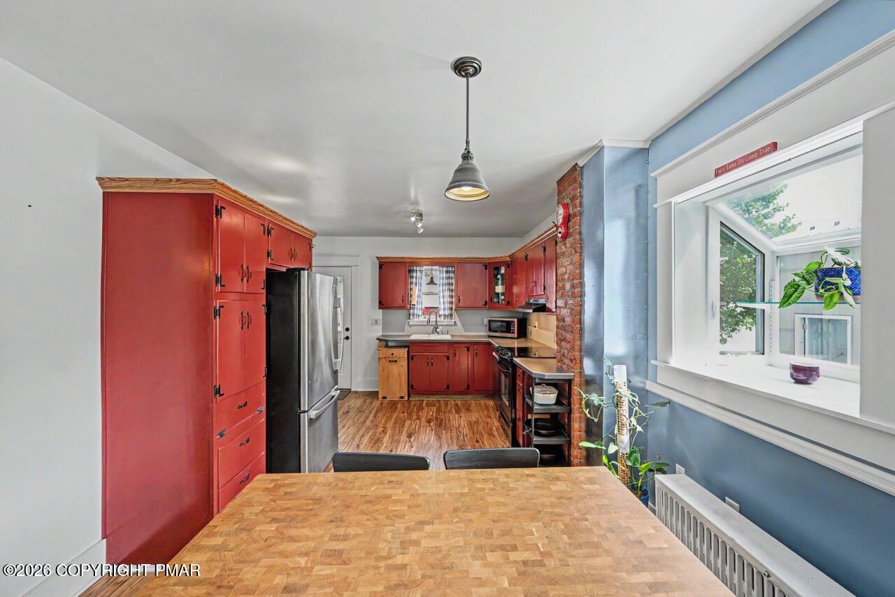 1747 W Union Boulevard Property Photo 29