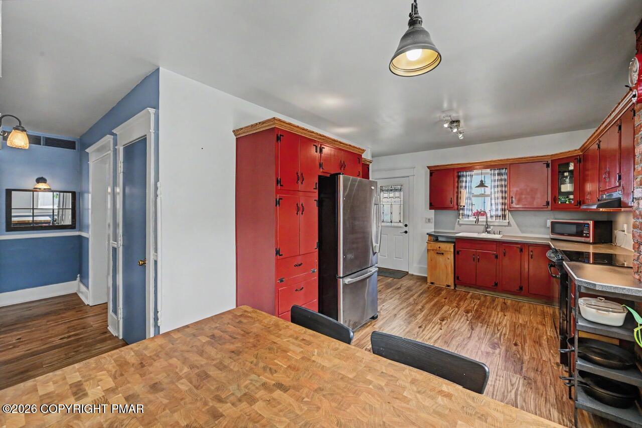 1747 W Union Boulevard Property Photo 30