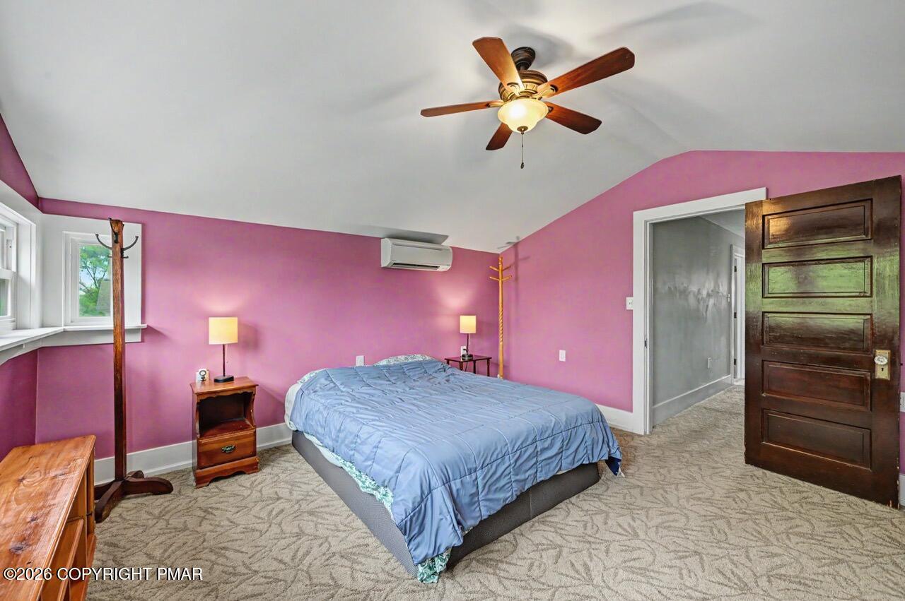 1747 W Union Boulevard Property Photo 46