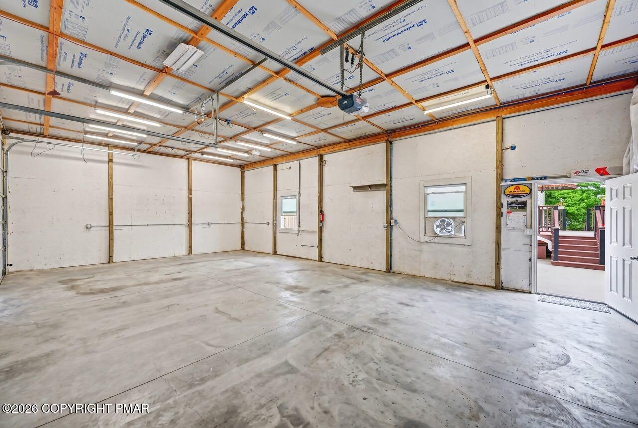 1747 W Union Boulevard Property Photo 64