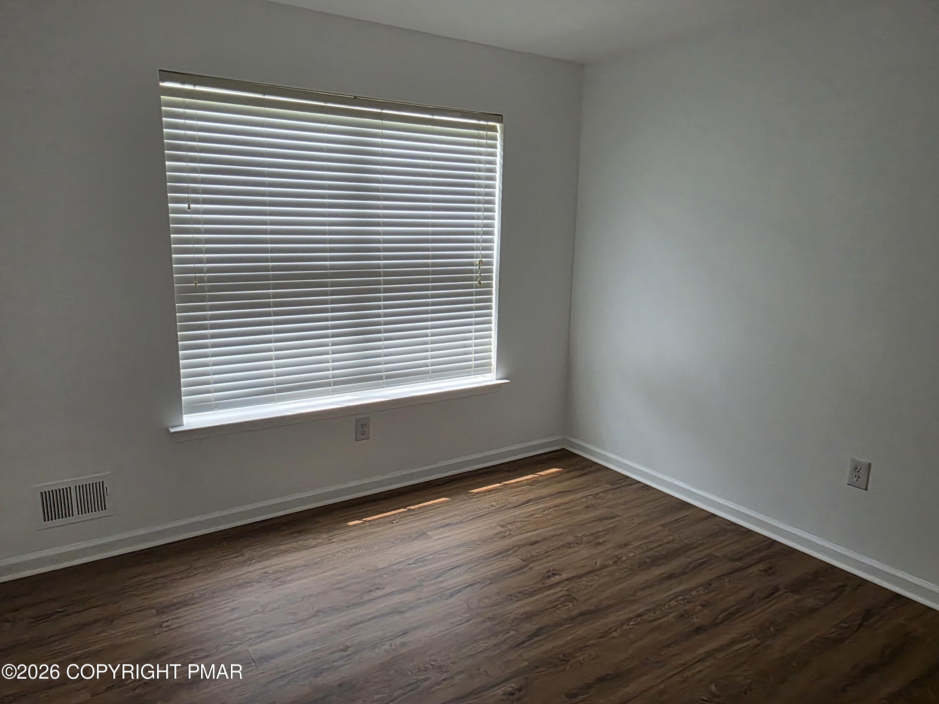 1027 Dorset Drive Property Photo 17