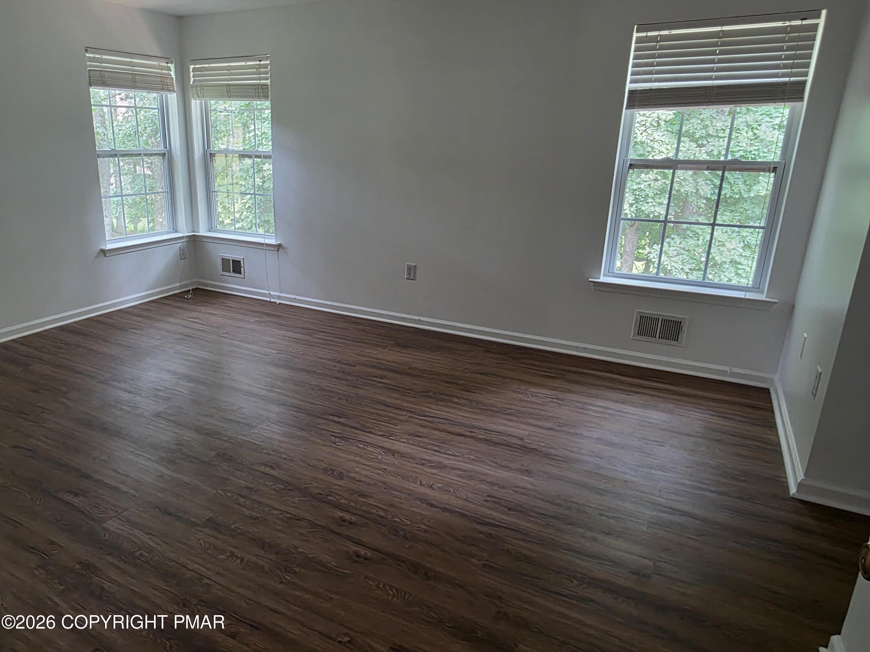1027 Dorset Drive Property Photo 23