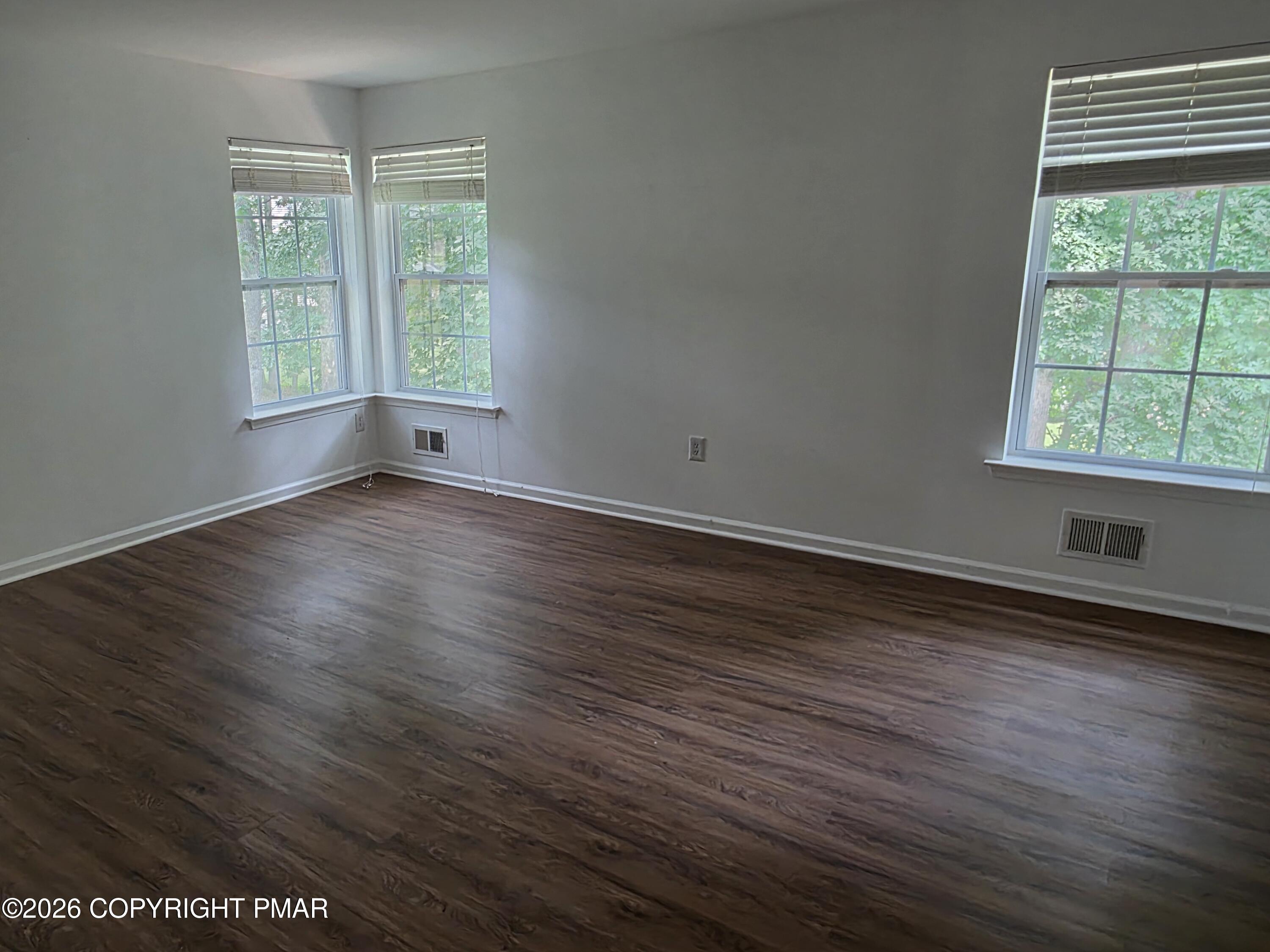 1027 Dorset Drive Property Photo 24