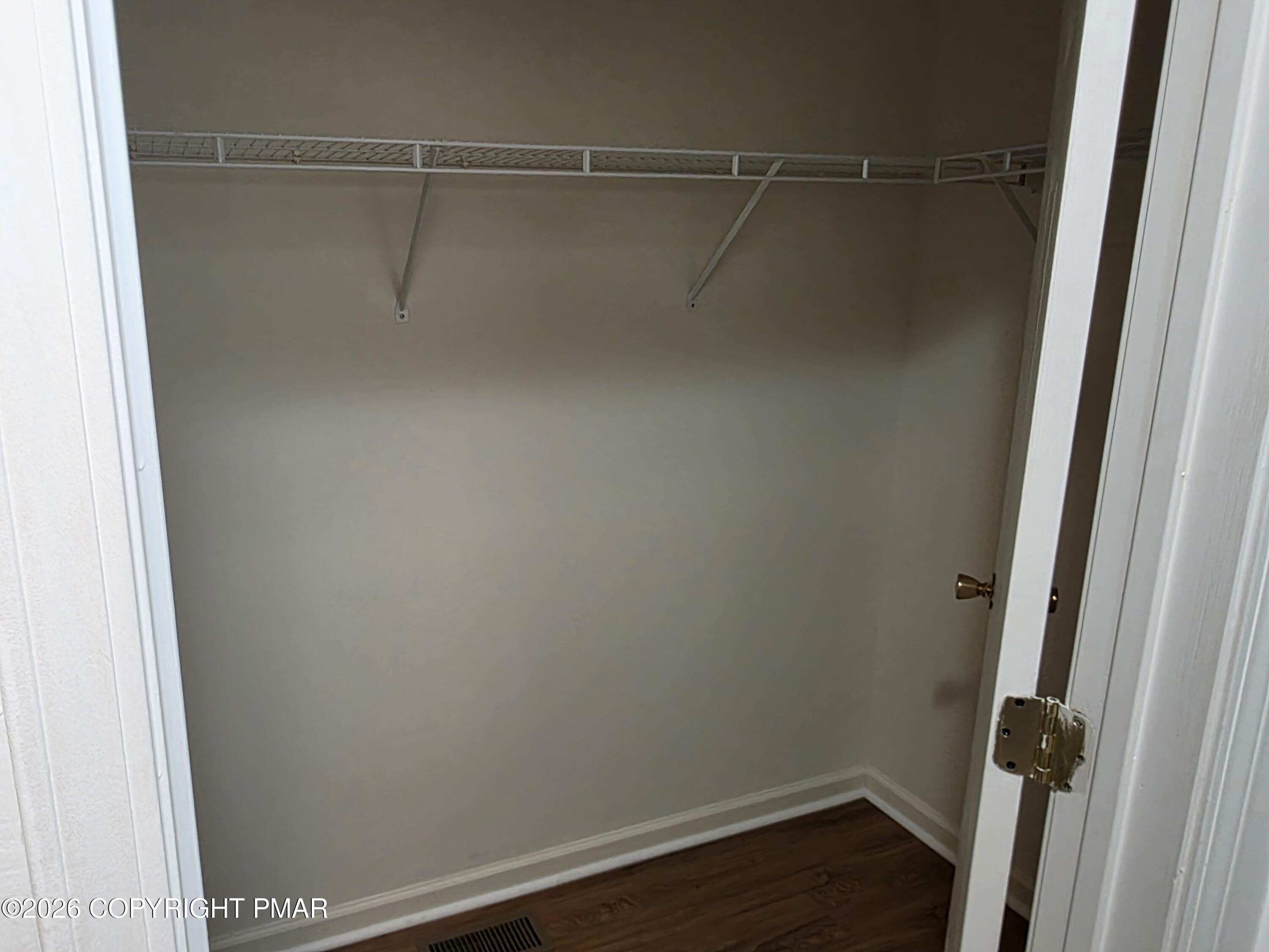 1027 Dorset Drive Property Photo 28