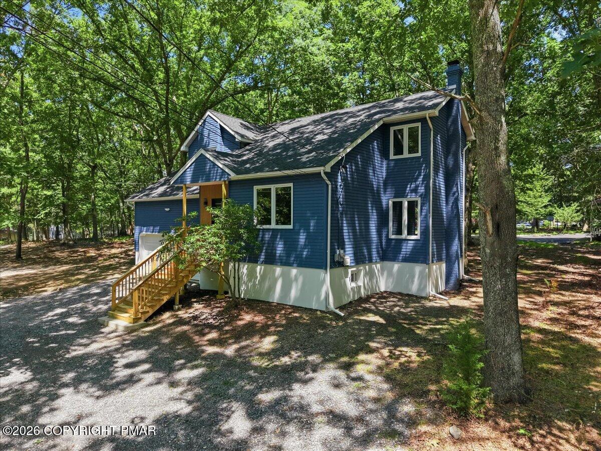 47 Hilltop Circle Property Photo 4