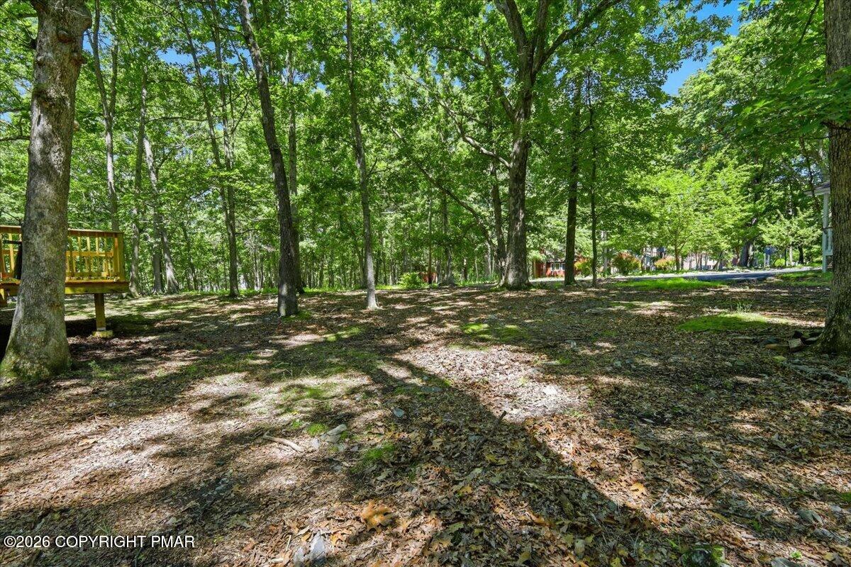 47 Hilltop Circle Property Photo 6