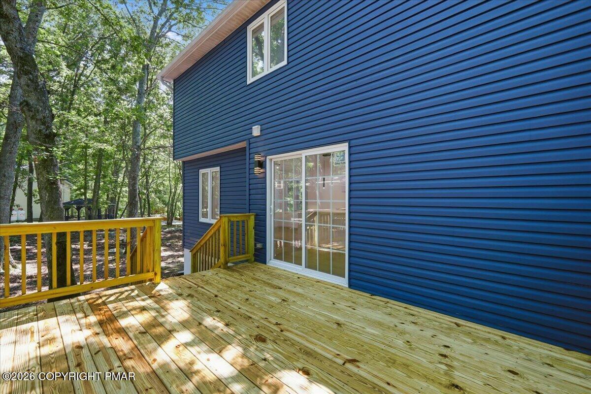 47 Hilltop Circle Property Photo 9