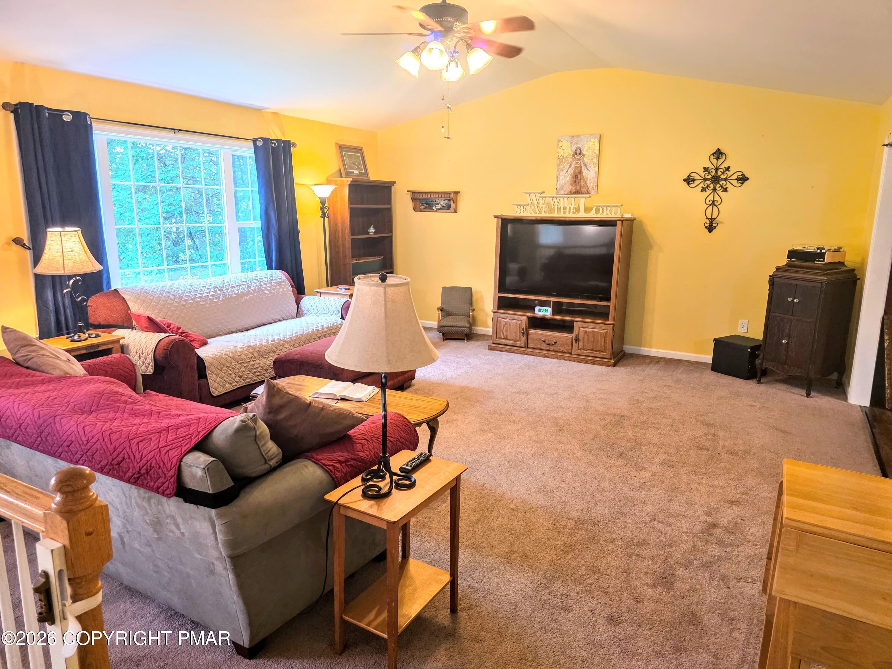 1145 Stagecoach Road W Property Photo 10