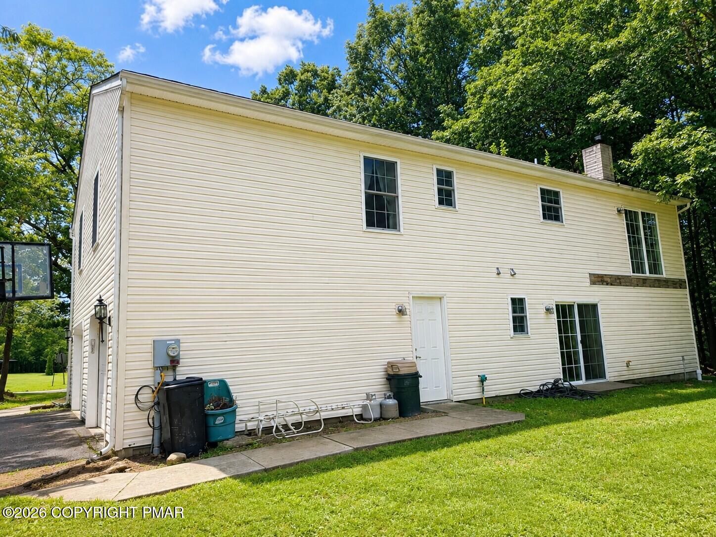 1145 Stagecoach Road W Property Photo 32