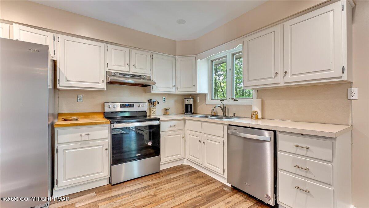 235 White Pine Drive Property Photo 12