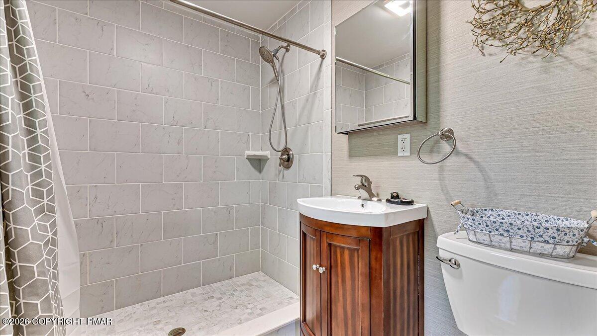 235 White Pine Drive Property Photo 19