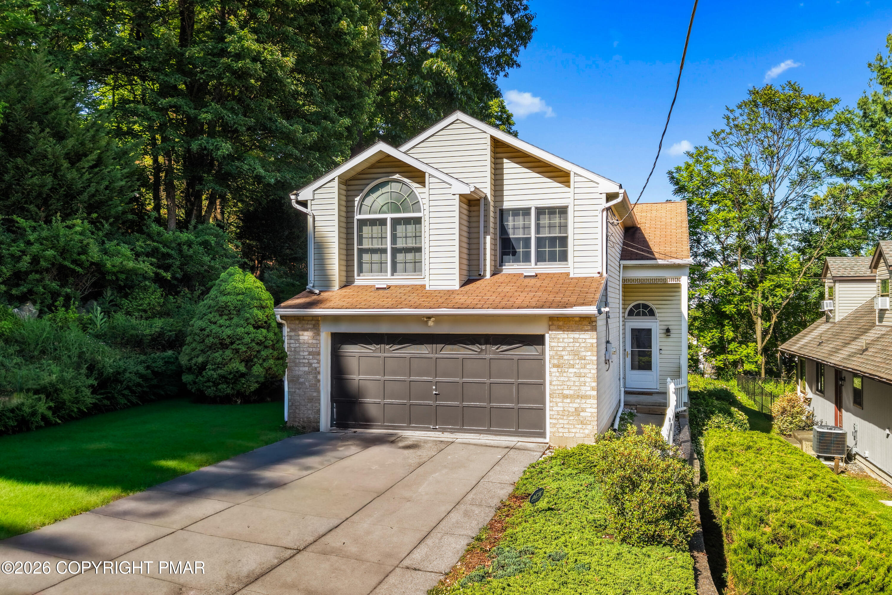 721 Wistar Street Property Photo 2