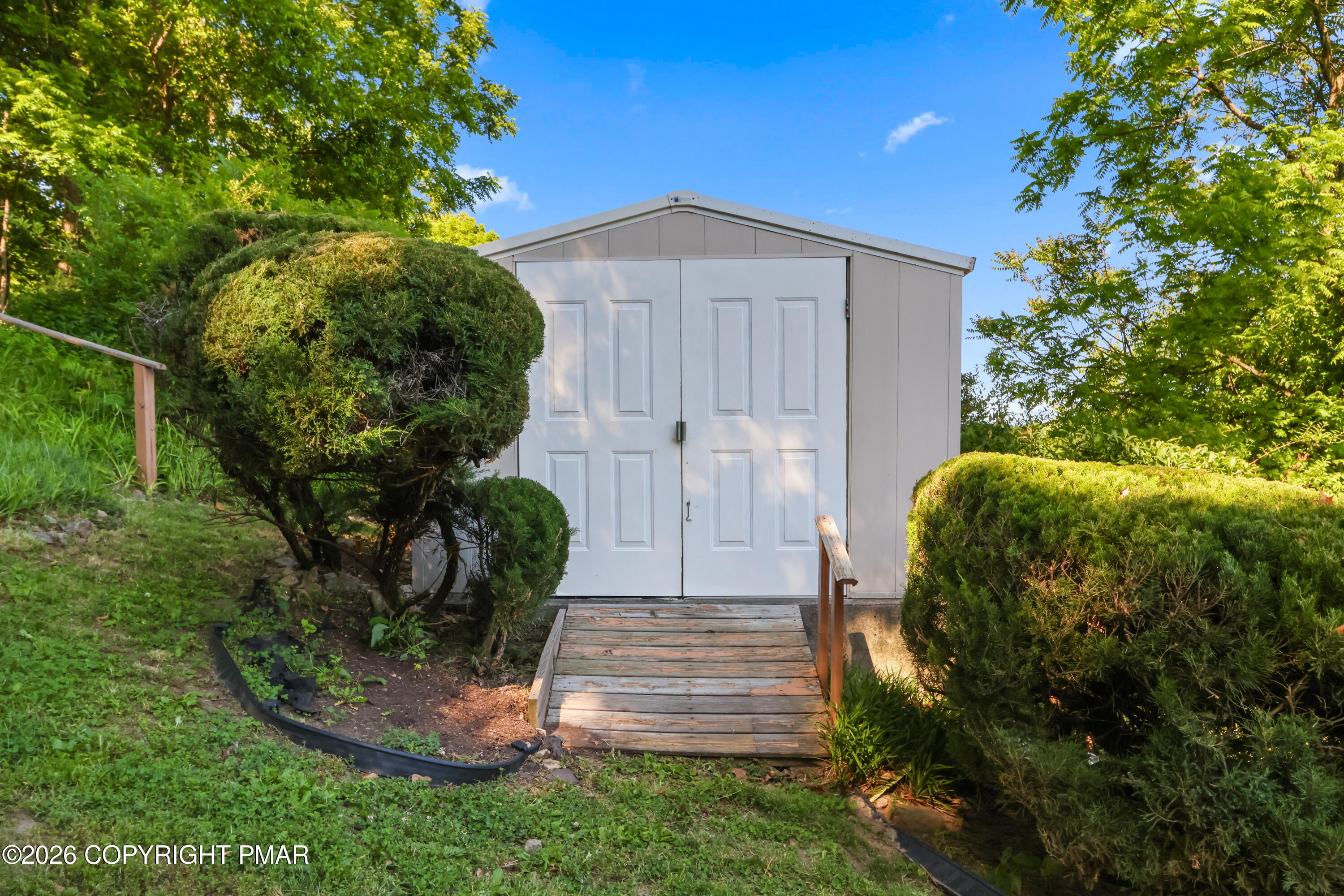 721 Wistar Street Property Photo 3