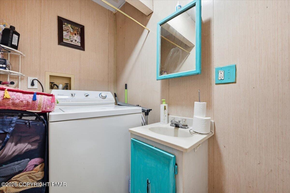 165 Elizabeth Street Property Photo 30